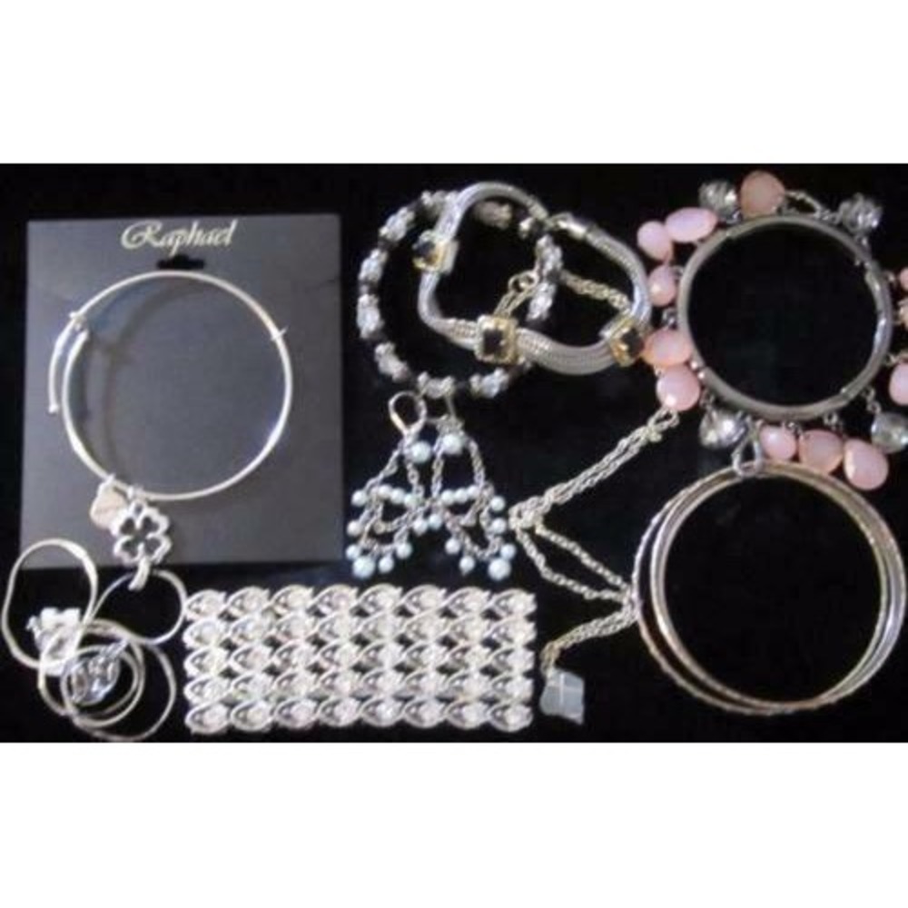 12pc Silver Plated Mixed Jewelry Lot*Beautiful Bracelets*Rhinestone*Bangles‎